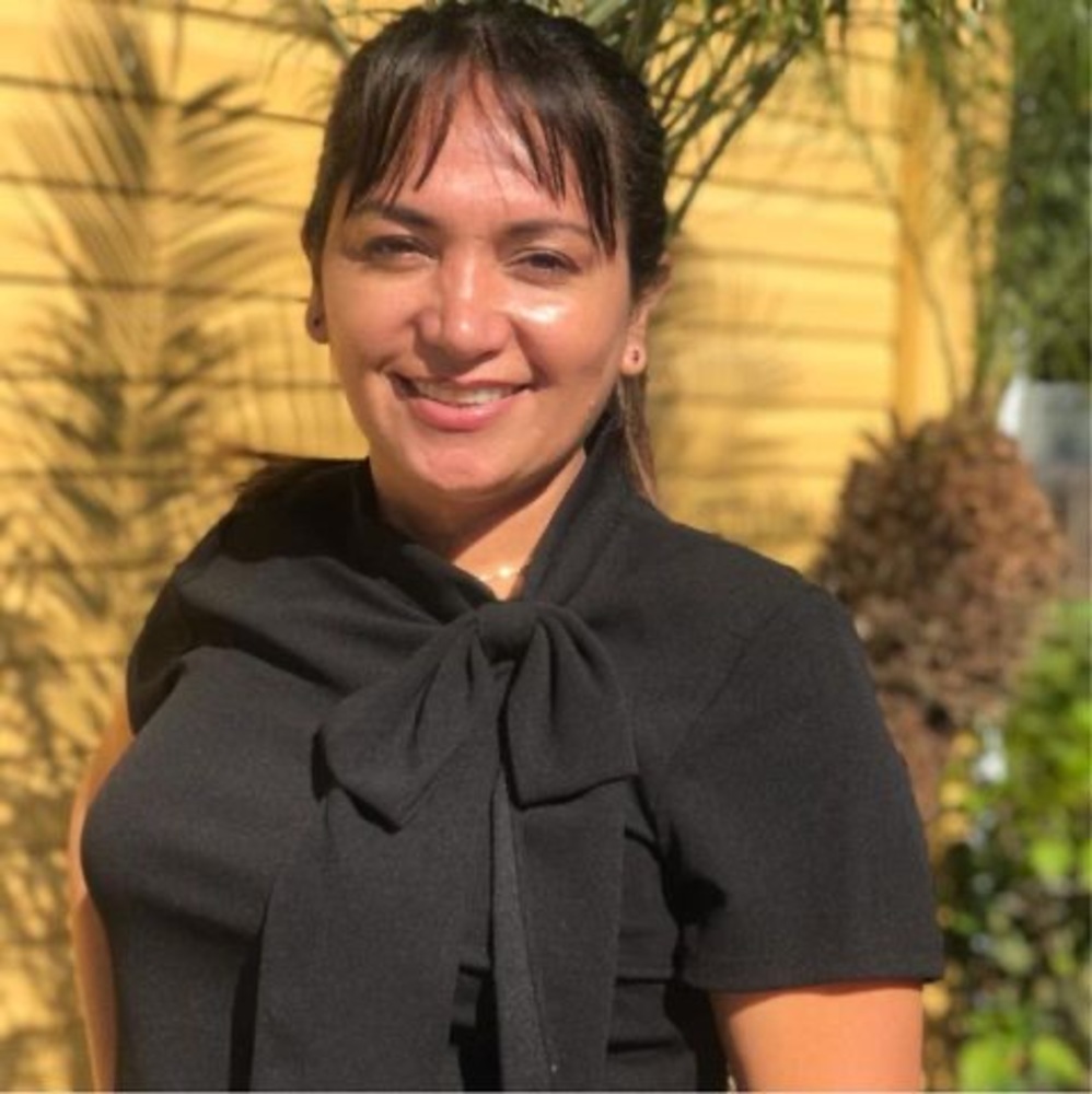 Meet your Posher, Karol